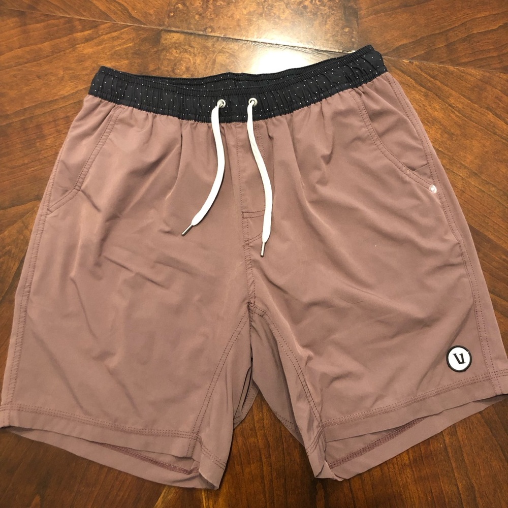 Vuori Kore Short - Salmon - M - Excellent Condition